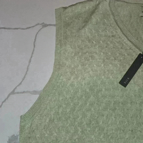 NWT Cutter & Buck Mens Silk Cotton V-Neck Lightweight Sweater Vest Sage Size XXL - Picture 5 of 9